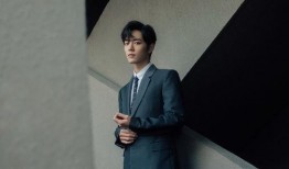 最新八卦爆料肖战视频,神秘剧情引热议，粉丝直呼期待